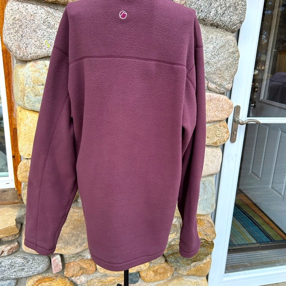 Lowe Alpine heavy fleece, unisex size Medium, dusty purple - Picture 8 of 8